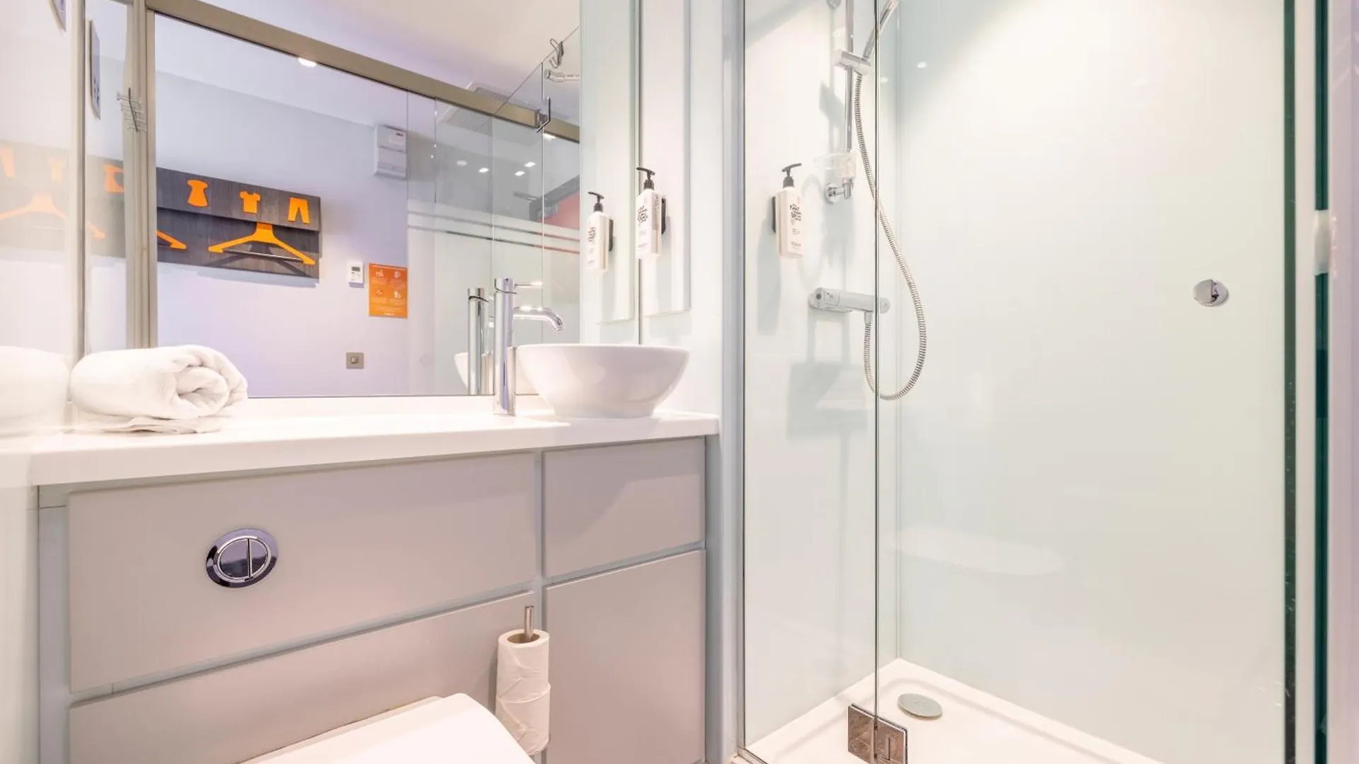 Szálloda Easyhotel Belfast