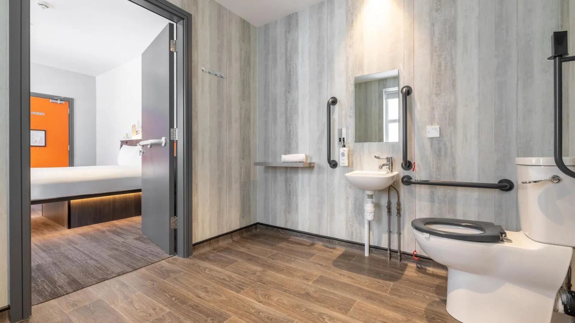 Easyhotel Belfast